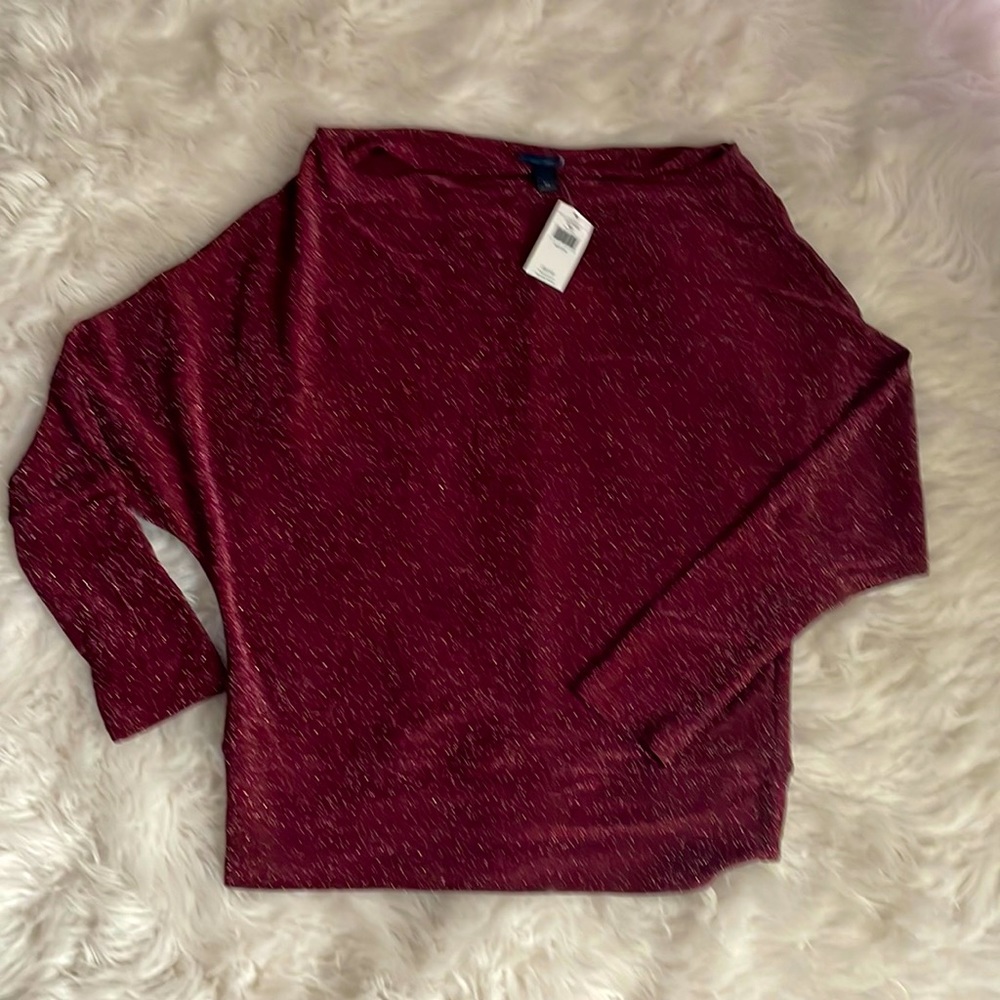 Burgundy sparkle pullover top